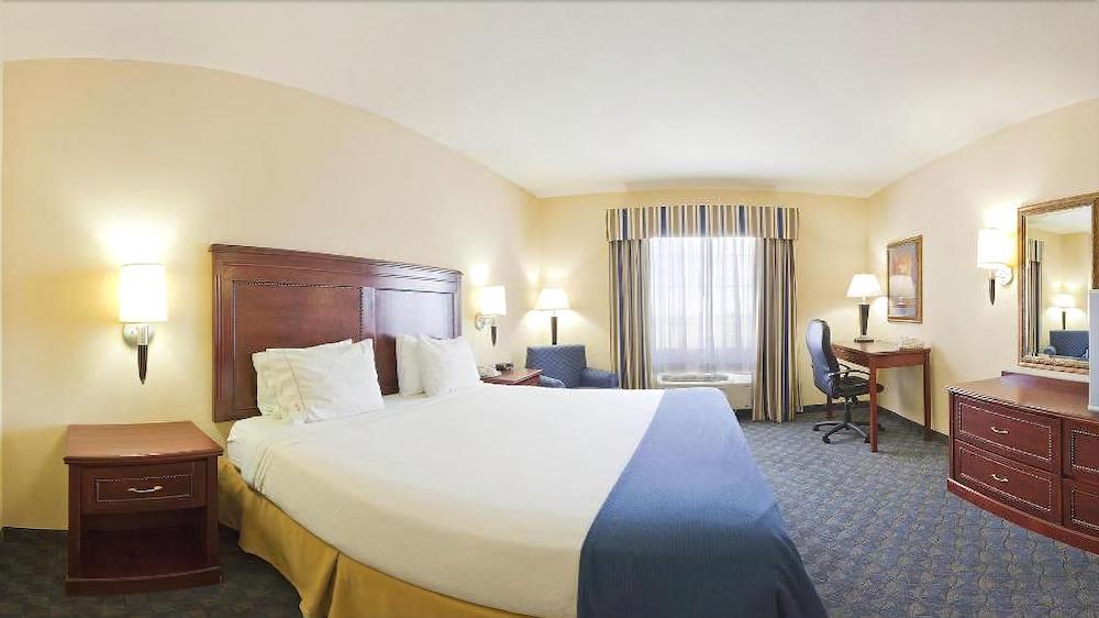 Holiday Inn Express Hotel & Suites Pampa By Ihg מראה חיצוני תמונה