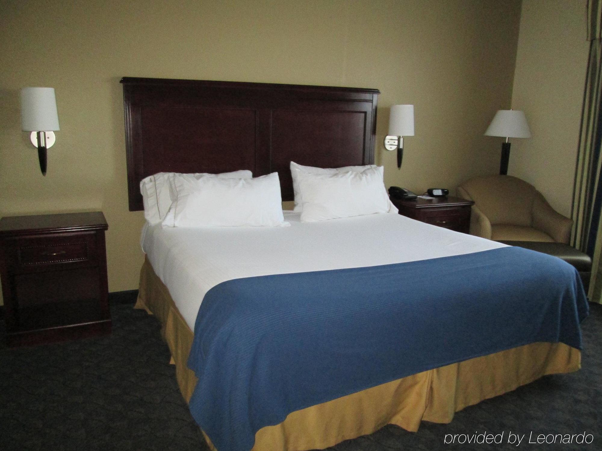 Holiday Inn Express Hotel & Suites Pampa By Ihg מראה חיצוני תמונה