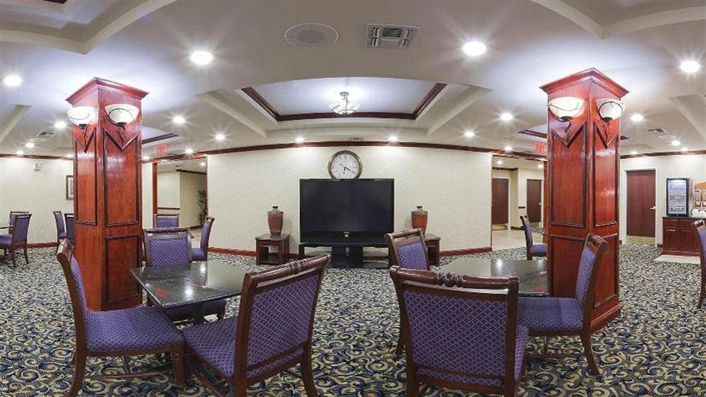 Holiday Inn Express Hotel & Suites Pampa By Ihg מראה חיצוני תמונה