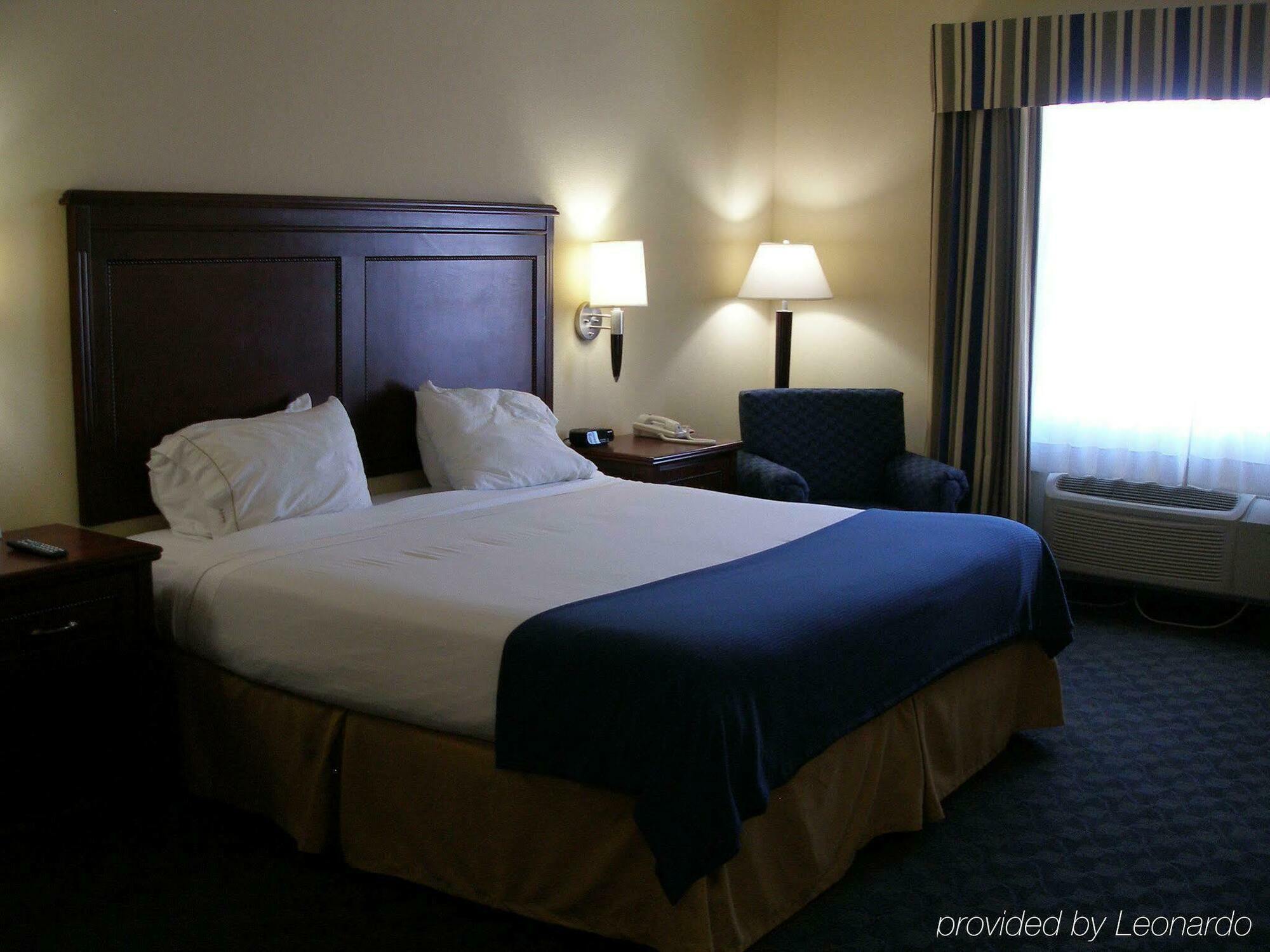 Holiday Inn Express Hotel & Suites Pampa By Ihg מראה חיצוני תמונה