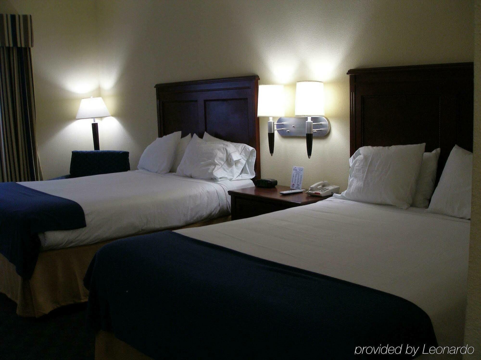 Holiday Inn Express Hotel & Suites Pampa By Ihg מראה חיצוני תמונה