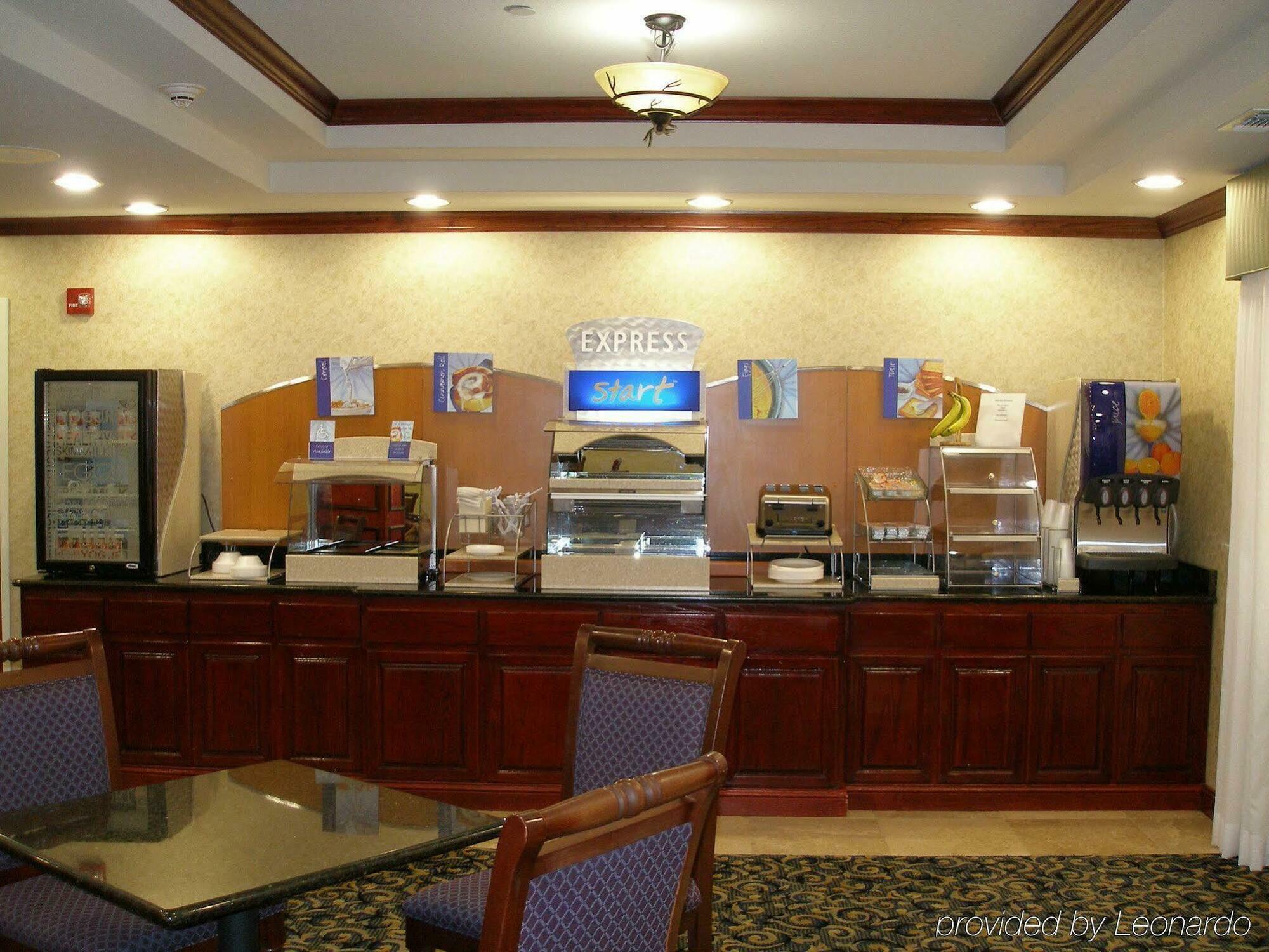 Holiday Inn Express Hotel & Suites Pampa By Ihg מראה חיצוני תמונה