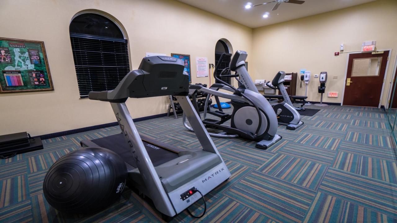 Holiday Inn Express Hotel & Suites Pampa By Ihg מראה חיצוני תמונה